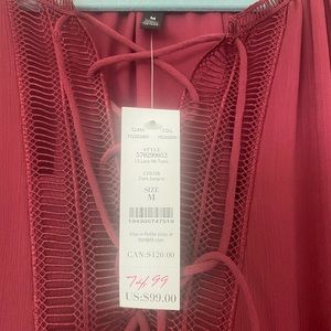 White House black market Medium sangria blouse